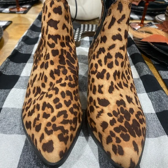 🔥Mylu Leopard Print Booties 8, Brown Boots, Mylu Boots - Picture 2 of 7